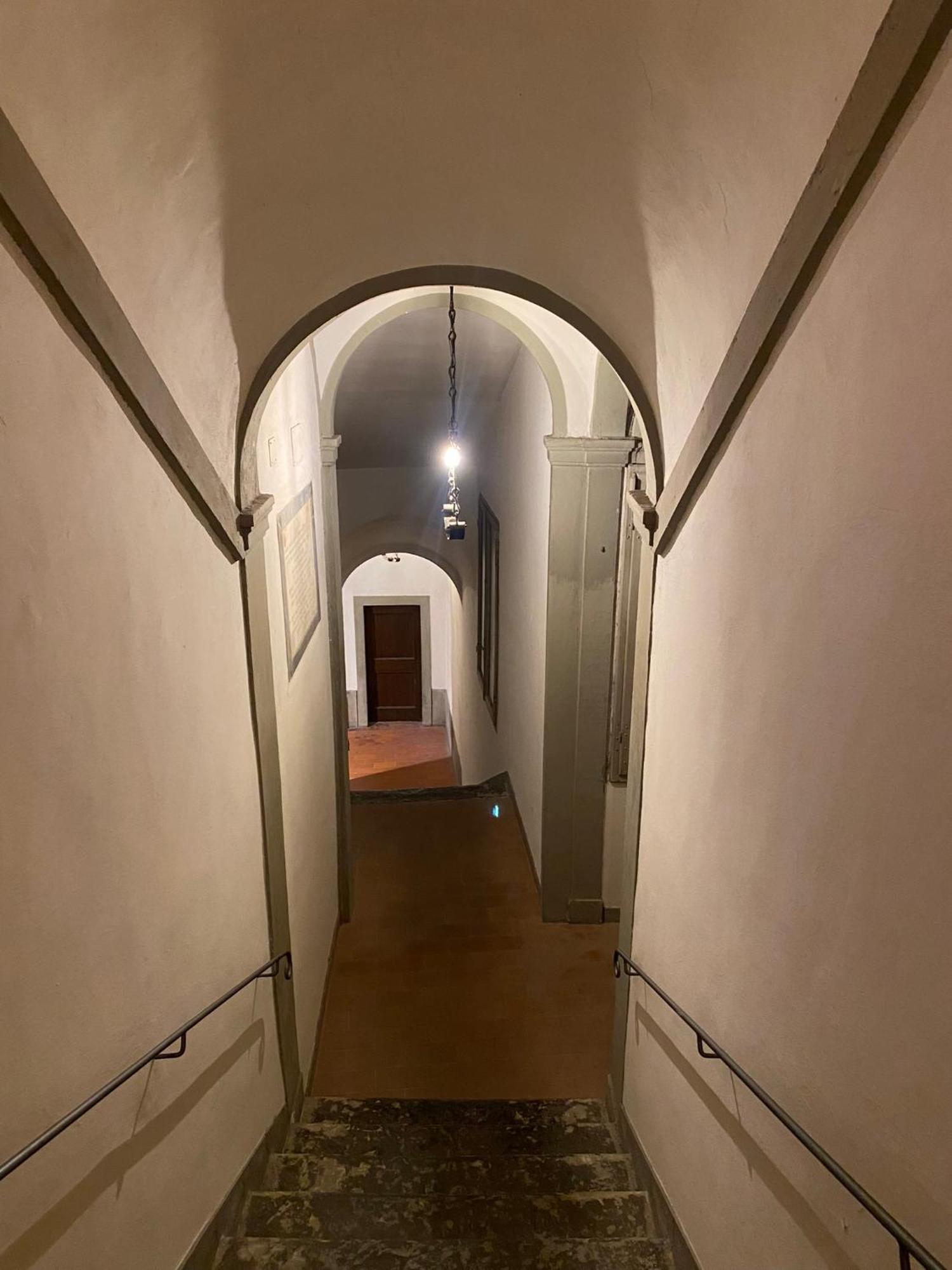 Palazzo Mari Suite & Rooms B&B Montevarchi Extérieur photo