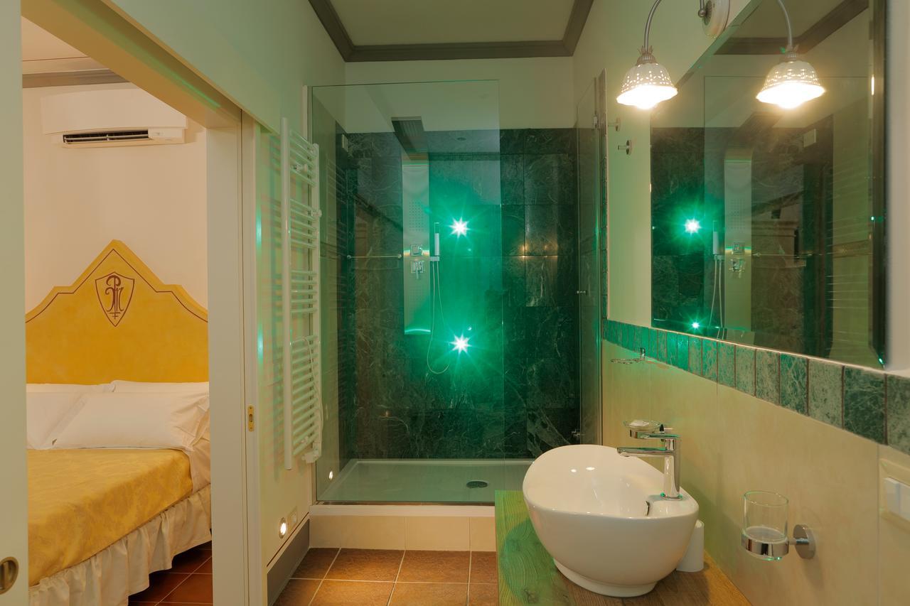 Palazzo Mari Suite & Rooms B&B Montevarchi Extérieur photo