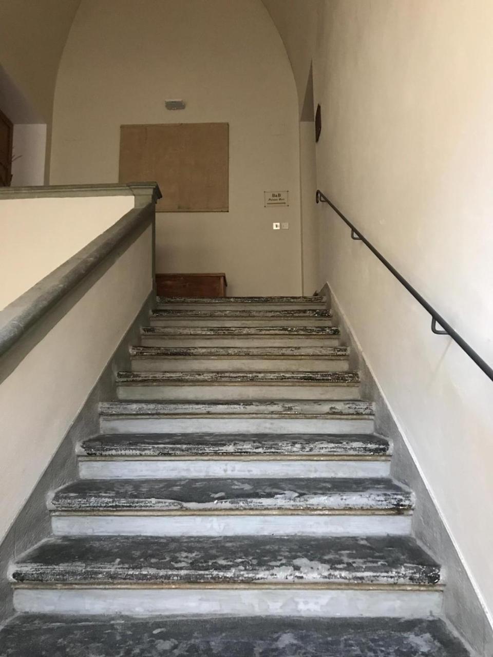 Palazzo Mari Suite & Rooms B&B Montevarchi Extérieur photo